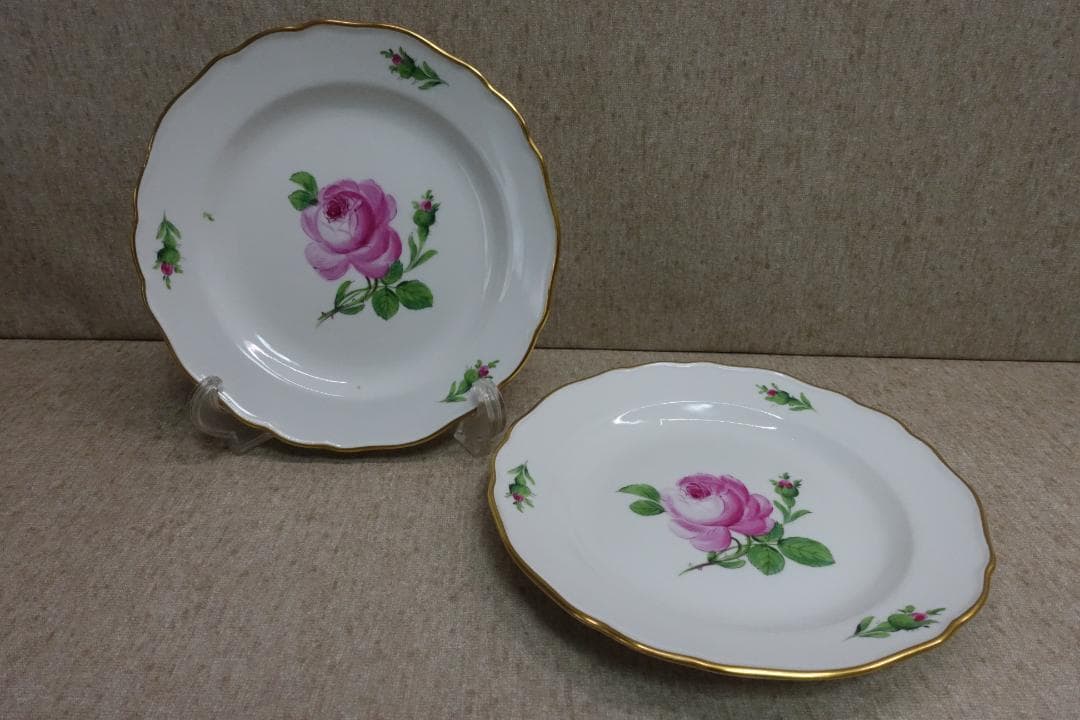 マイセン ピンクローズ 金彩プレート ペア スクラッチ - メルカリ