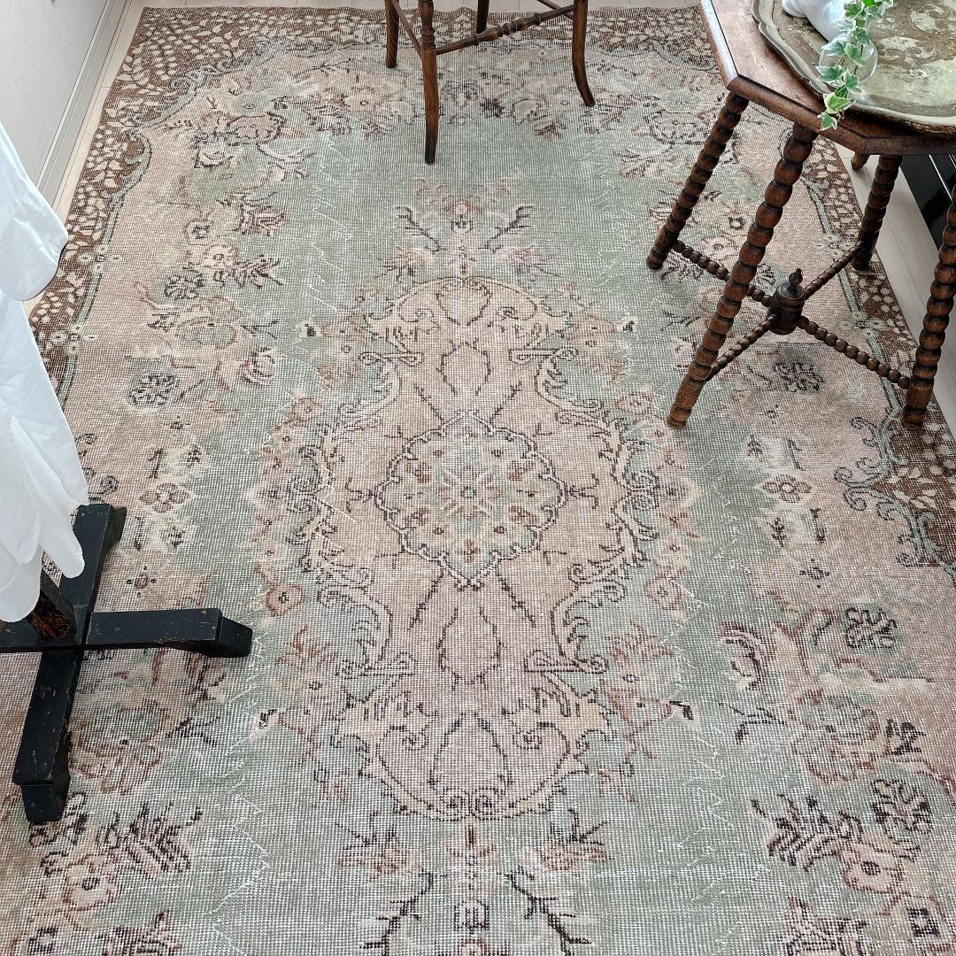 とも トルコヴィンテージラグ A83 ヴィンテージラグ | トルコ・ドアサイズ No.03 | 赤紫色 | 84×43 – tiflo