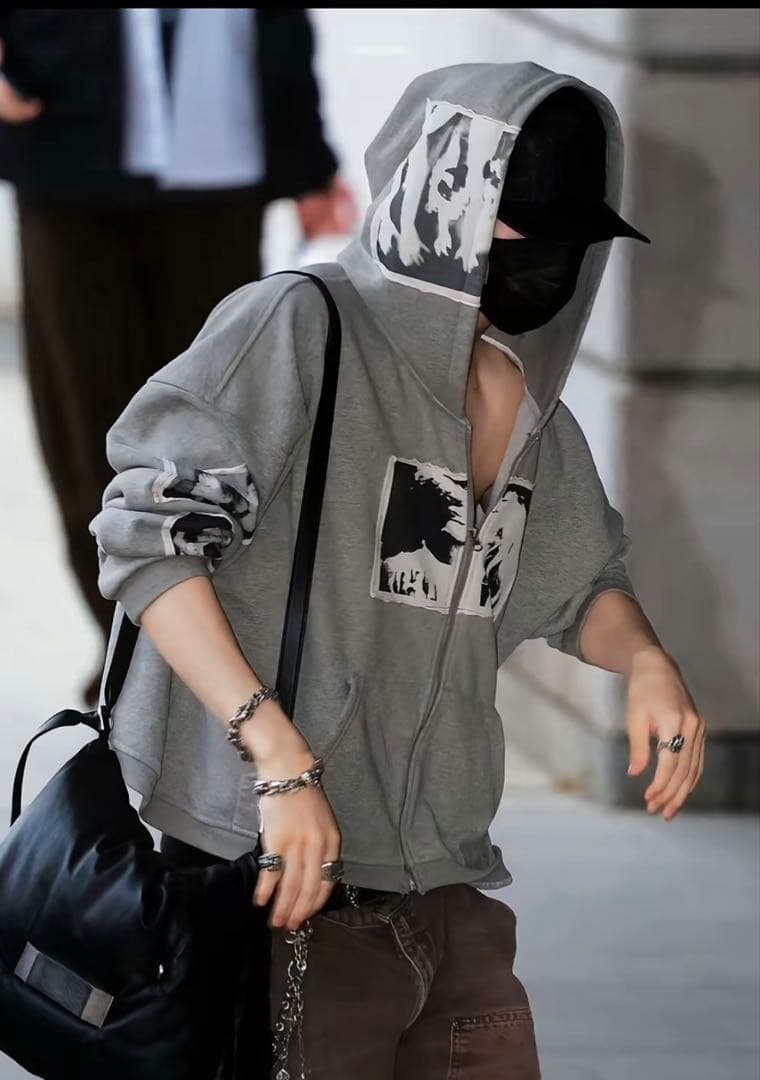 正規品bastard パーカー ENHYPEN NI-KI ニキ着用 - メルカリ