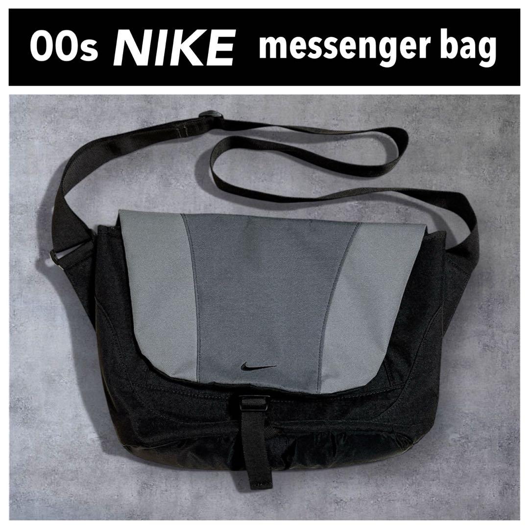 NIKE ナイキ ショルダーバッグ メッセンジャーバッグ 00s 黒 Y2K