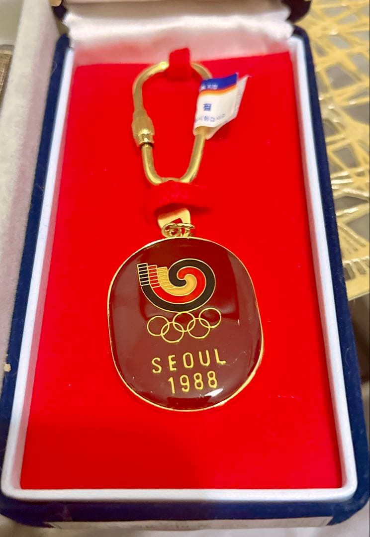 1988年ソウルオリンピックメダル 1988 ゴールドメダル - メルカリ
