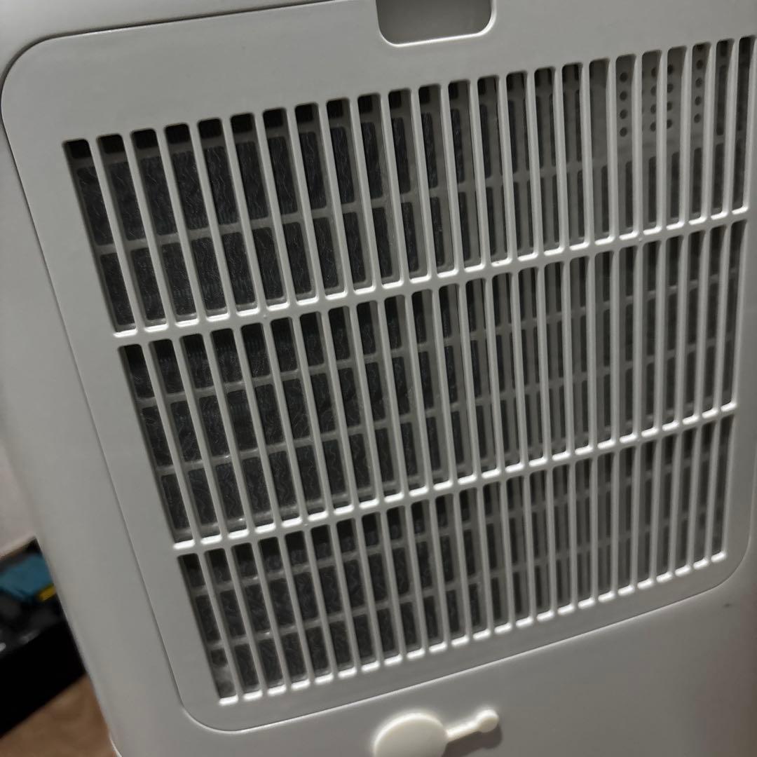 SHARP 除湿機 ホワイト　2021年製　CV-L71-W