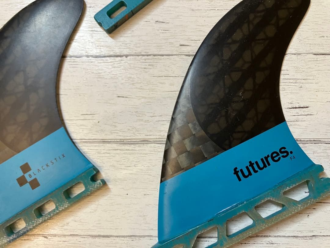 フューチャー BLACK STIX3.0 F4 5フィンセット　美品