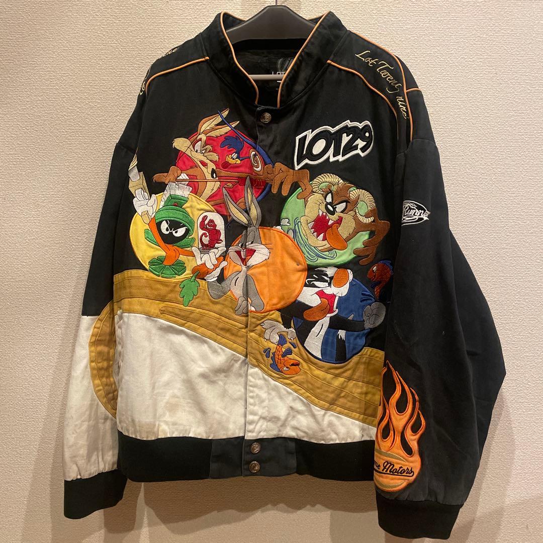 LOT29 ルーニー・テューンズ スタジャン 6XL