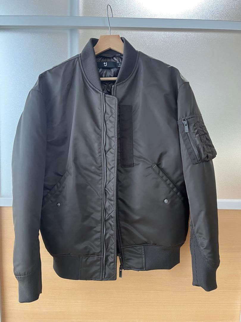 UNIQLO +J MA-1 Sサイズ ダークグレー - メルカリ