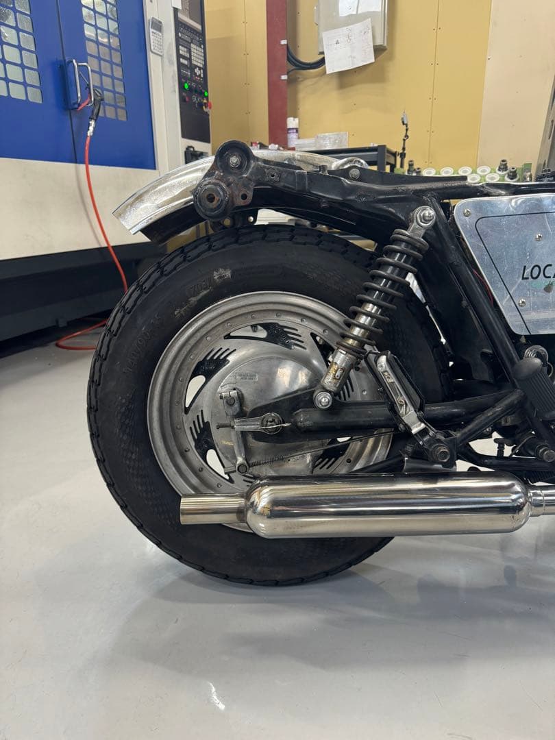 SR400リアホイール 15インチ ワイドリム - メルカリ