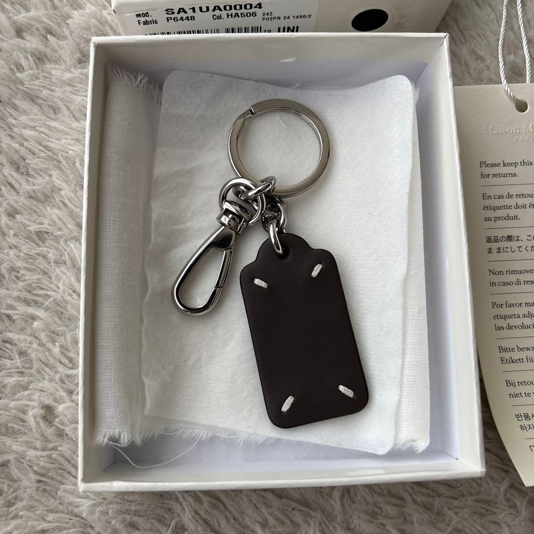 【papico.様】メゾン マルジェラ 4ステッチ レザー キーホルダー Maison Margiela (メゾン マルジェラ) レザー 4ステッチ キーリング