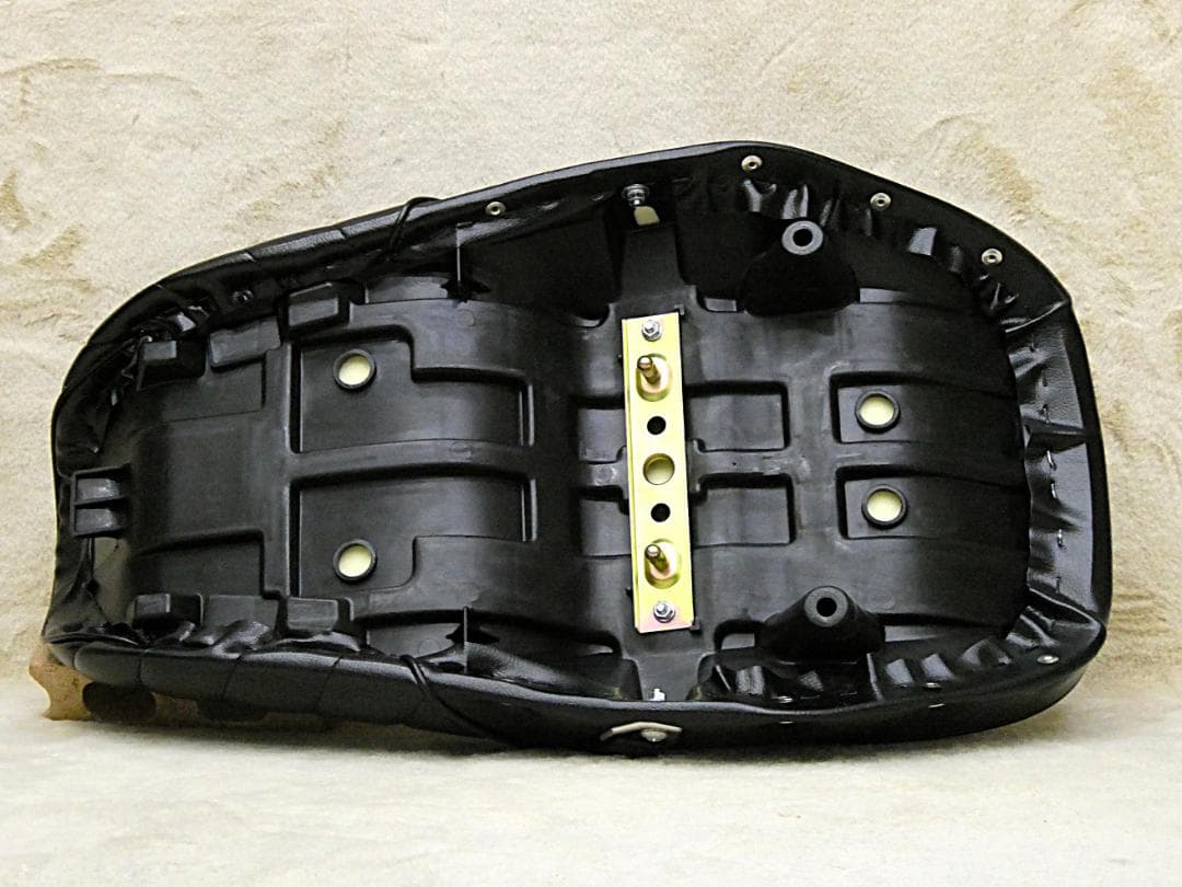 インパルス後期 黒皮ボタン タイプ2 タックロールシート/96年～ GK79A