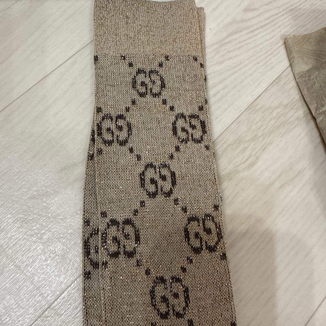 GUCCI 靴下　ソックス　M 総柄GG ロゴ　ラメ