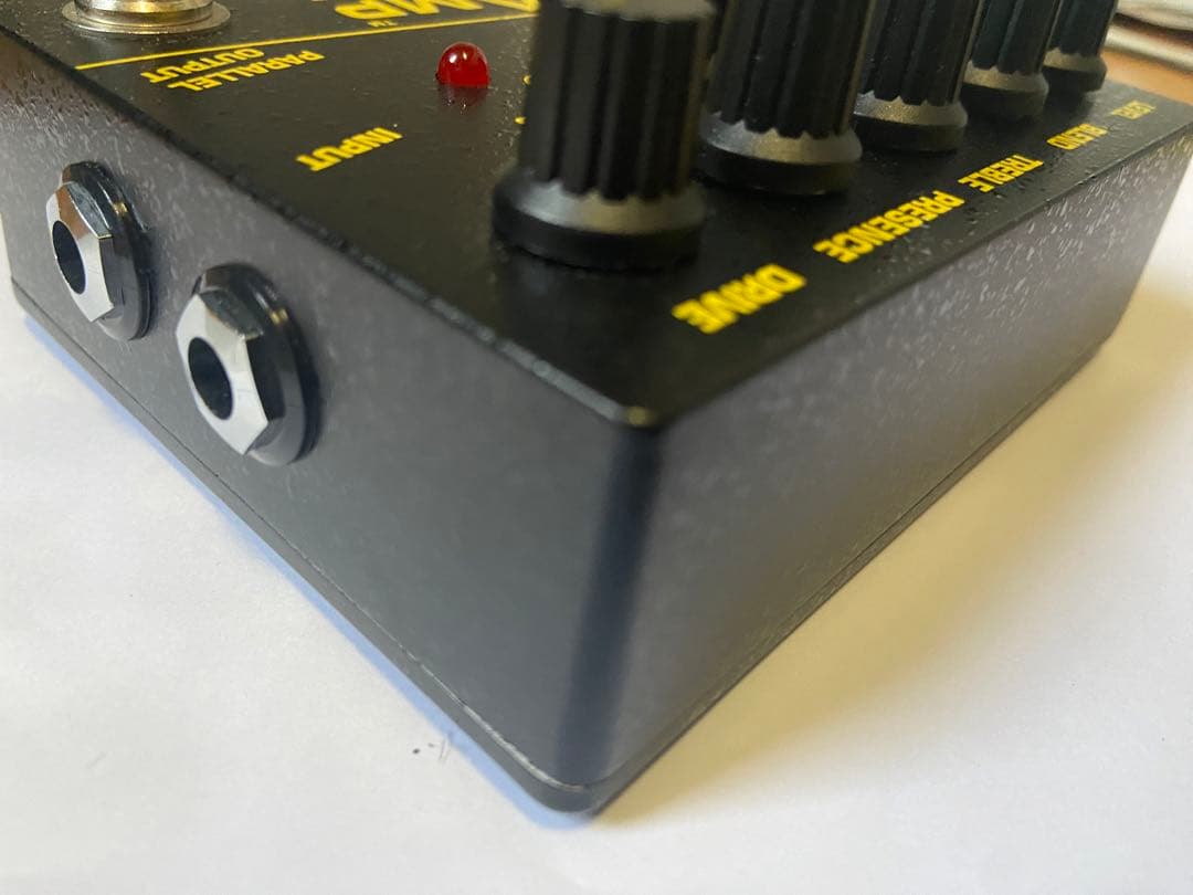 ベース TECH21 SANSAMP BASS D DI V2