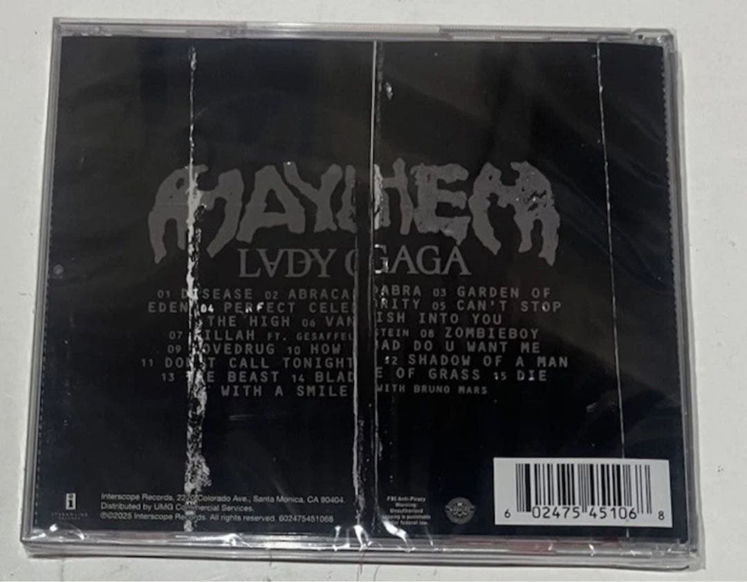 レディー・ガガ MAYHEM サインアートカード封入　未開封