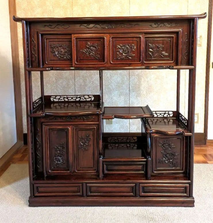 雅*様 木製彫刻装飾収納棚　茶箪笥　飾り棚 楽天市場】【中古】 ☆事前問合せ必須☆ 飾り棚 岩谷堂箪笥 陳列棚