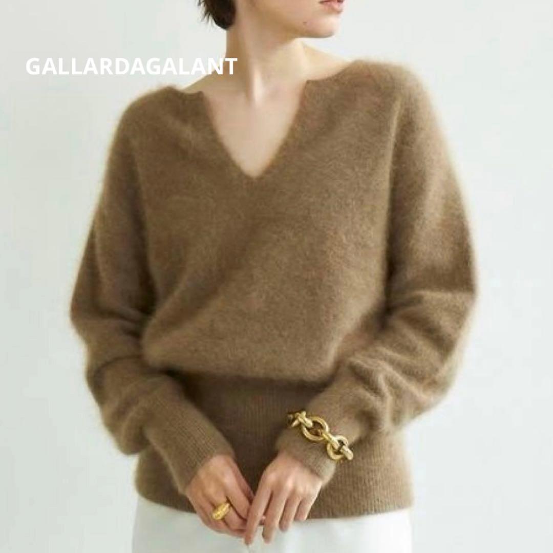 美品 ガリャルダガランテ キーネックラクーンニット ふわふわ柔らか