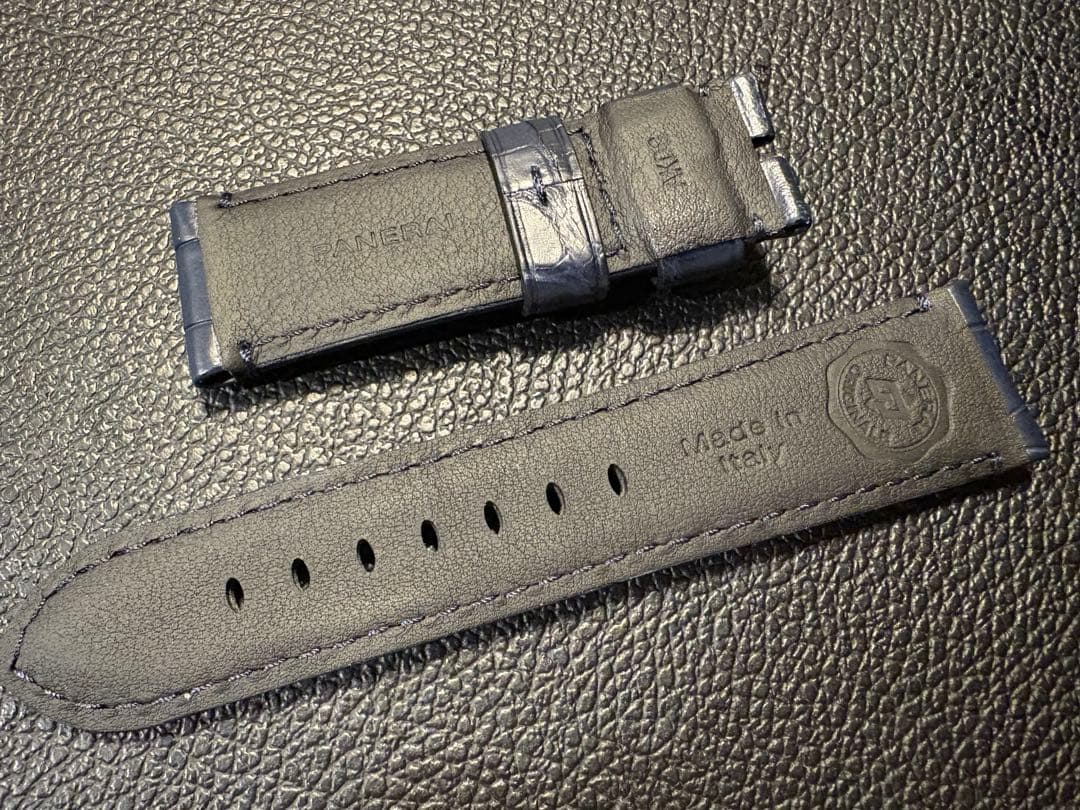 【未使用】パネライ ルミノール44m用 純正レザーベルト　BA用