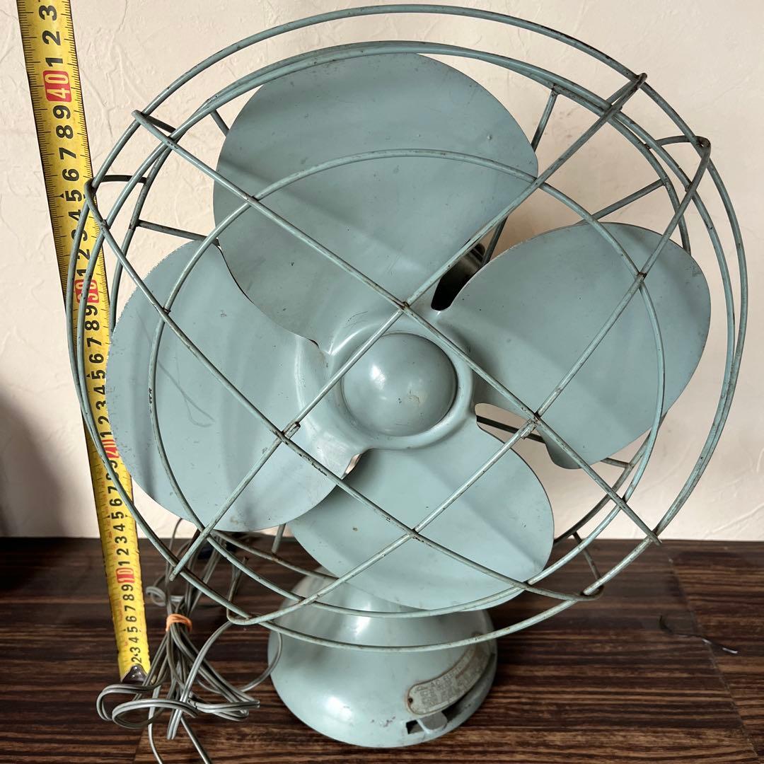 ジャンク品]昭和レトロ 金属製 扇風機 TOSHIBA ADF-30R-1 - メルカリ