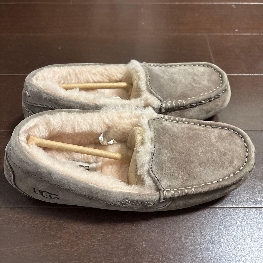 【レア カラー】UGG アグ　アンスレー ムートン モカシン US6 23