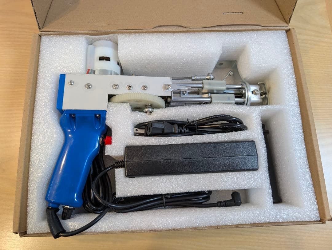 新品未使用タフティングガン photo_00105_cafbaf67-6168-4147