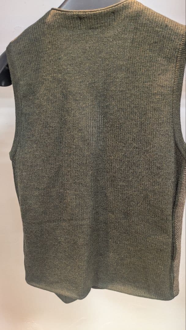 LARDINIラルディーニ ニットダブルブレスト ベスト - メルカリ