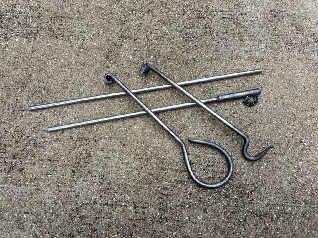 ハンドメイド 焚き火ハンガー ファイヤーアンカー - メルカリ