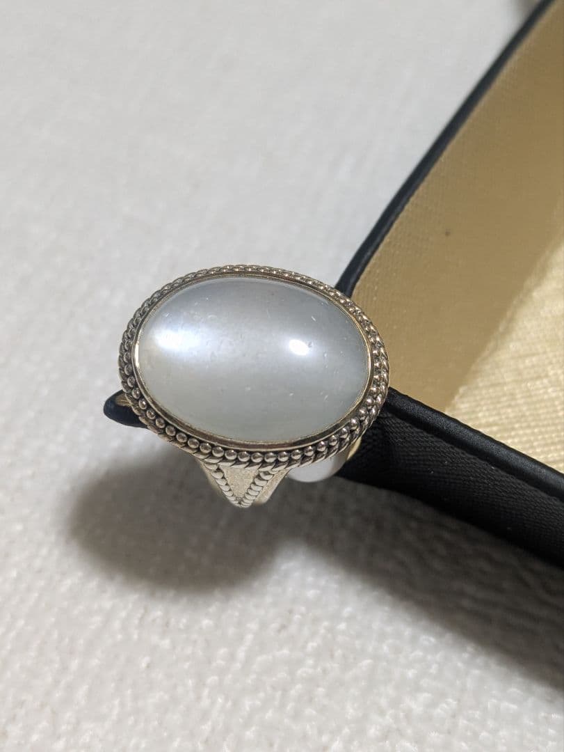 SAMH by LILAS】ホワイトムーンストーンリング 13号 - メルカリ
