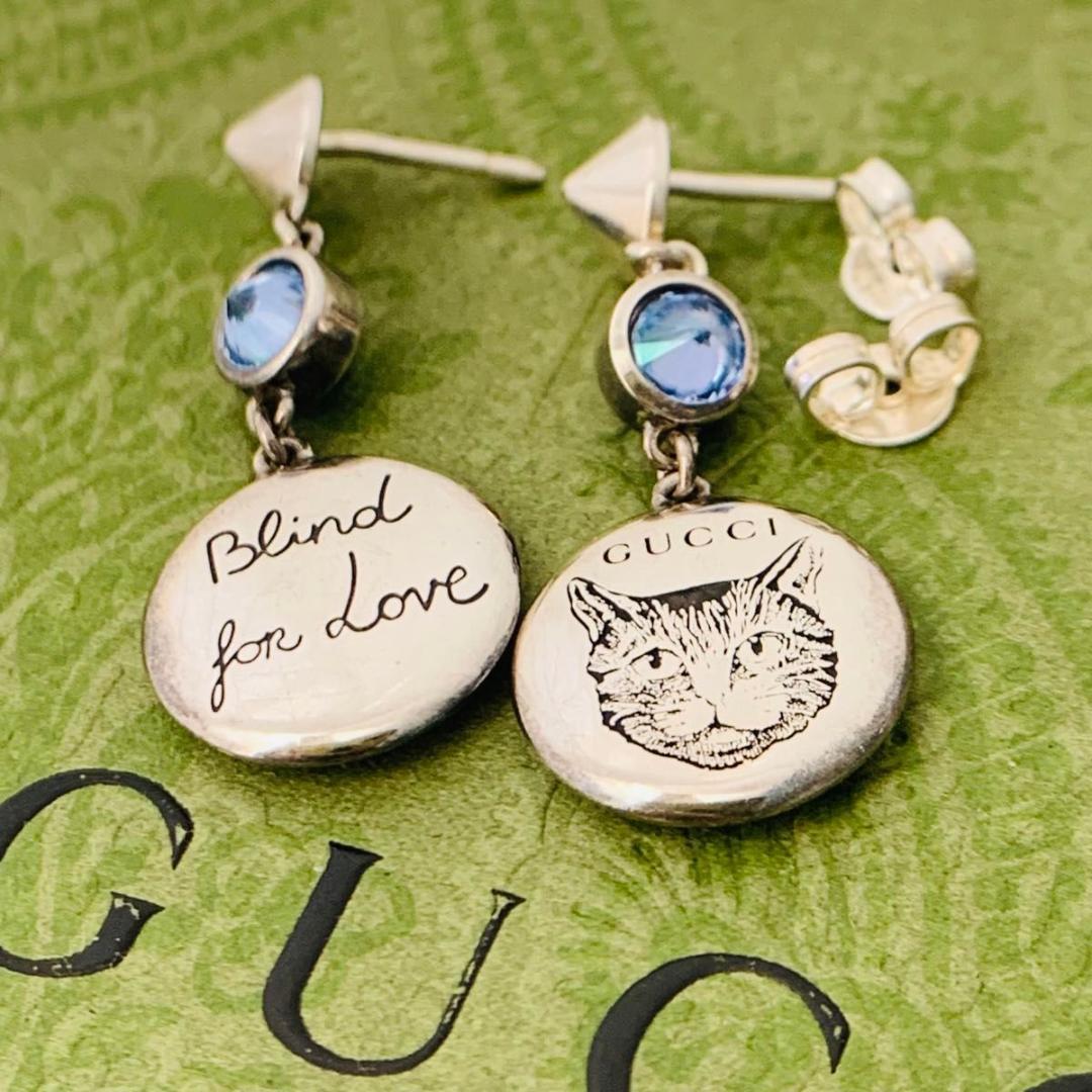 グッチ ブラインドフォー ラブ 猫 キャット ピアス 星 ラウンド