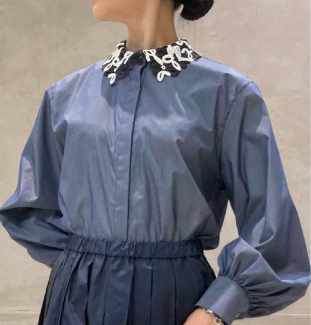 【美品】ユナイテッドアローズ　レースカラー2WAYブラウス　コバルト 美品】ユナイテッドアローズ レースカラー2WAYブラウス コバルト