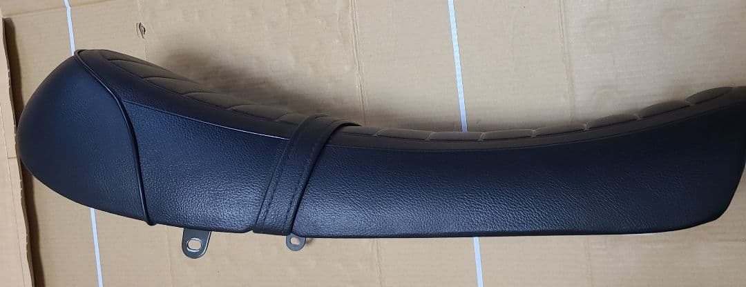 Kawasaki 250TR　純正シート