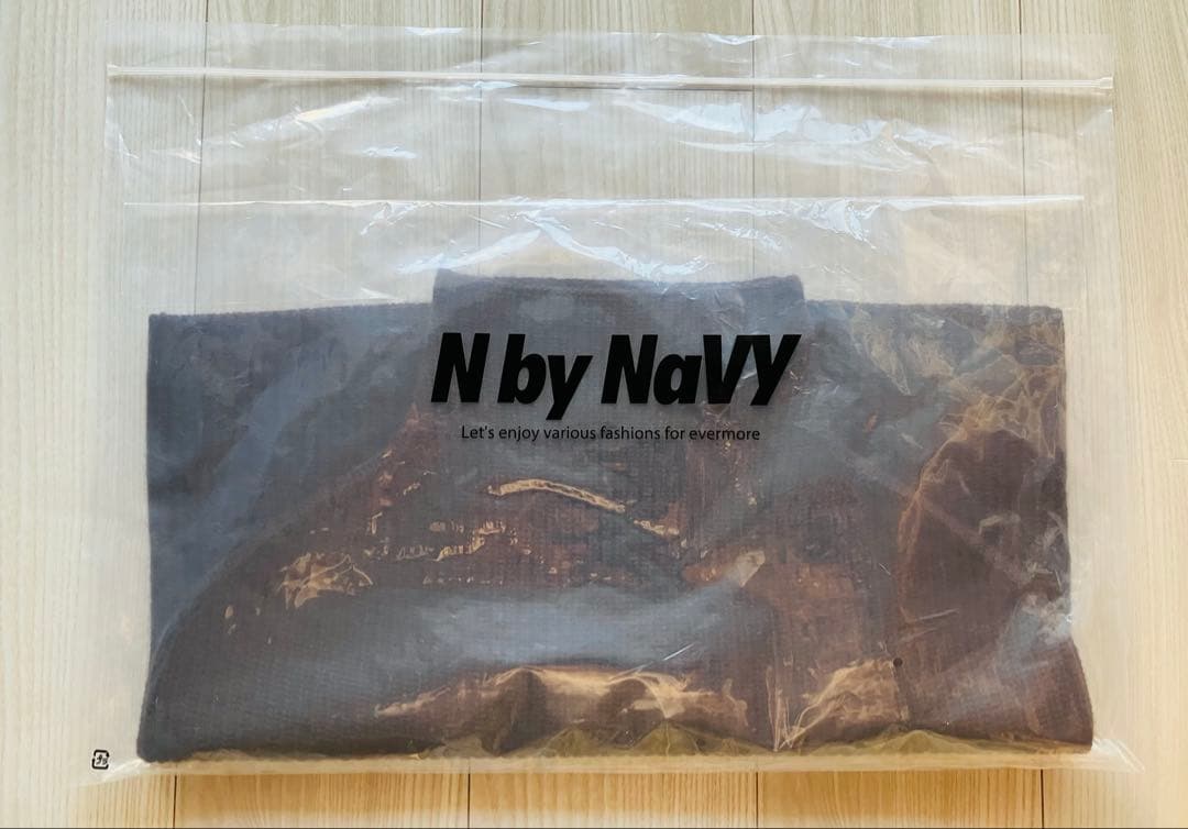 【新品・未使用‼️】NbyNaVY 東原亜紀　リブスヌード フリーサイズ　ブラウン