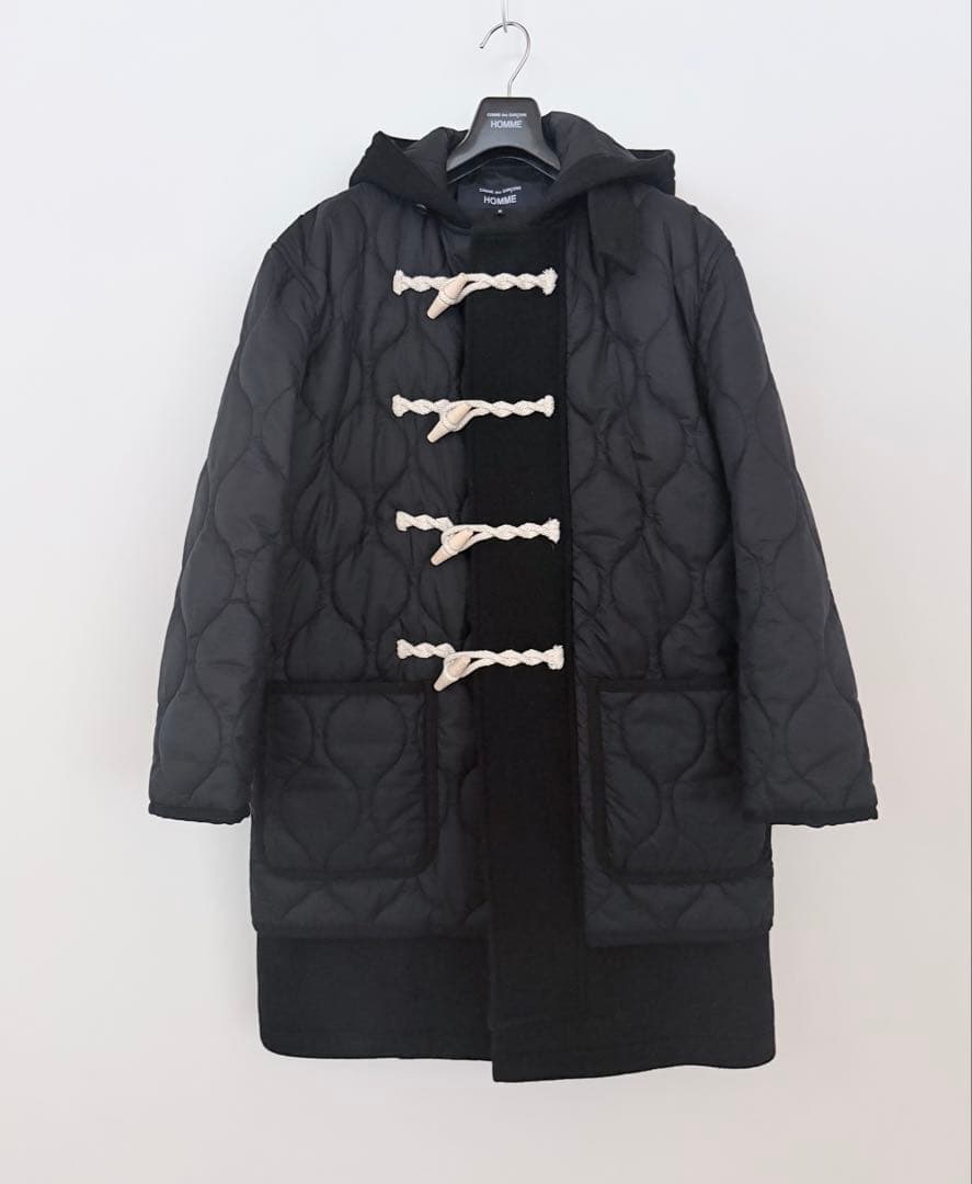 COMME des GARCONSHOMMEダッフルキルティングコート ブラック - メルカリ