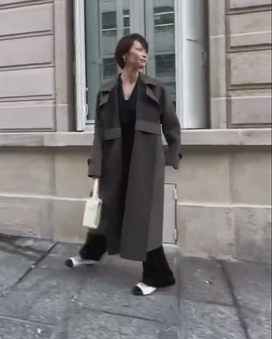 akiko様ご専用 極美品 conte 辺見えみり リバーバル カラー コート