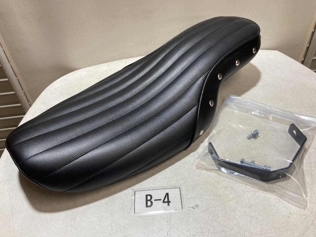 B4　250TR　新品　イージーライダース製　カスタムシート Yahoo!オークション -「250tr イージーライダース」(カワサキ用