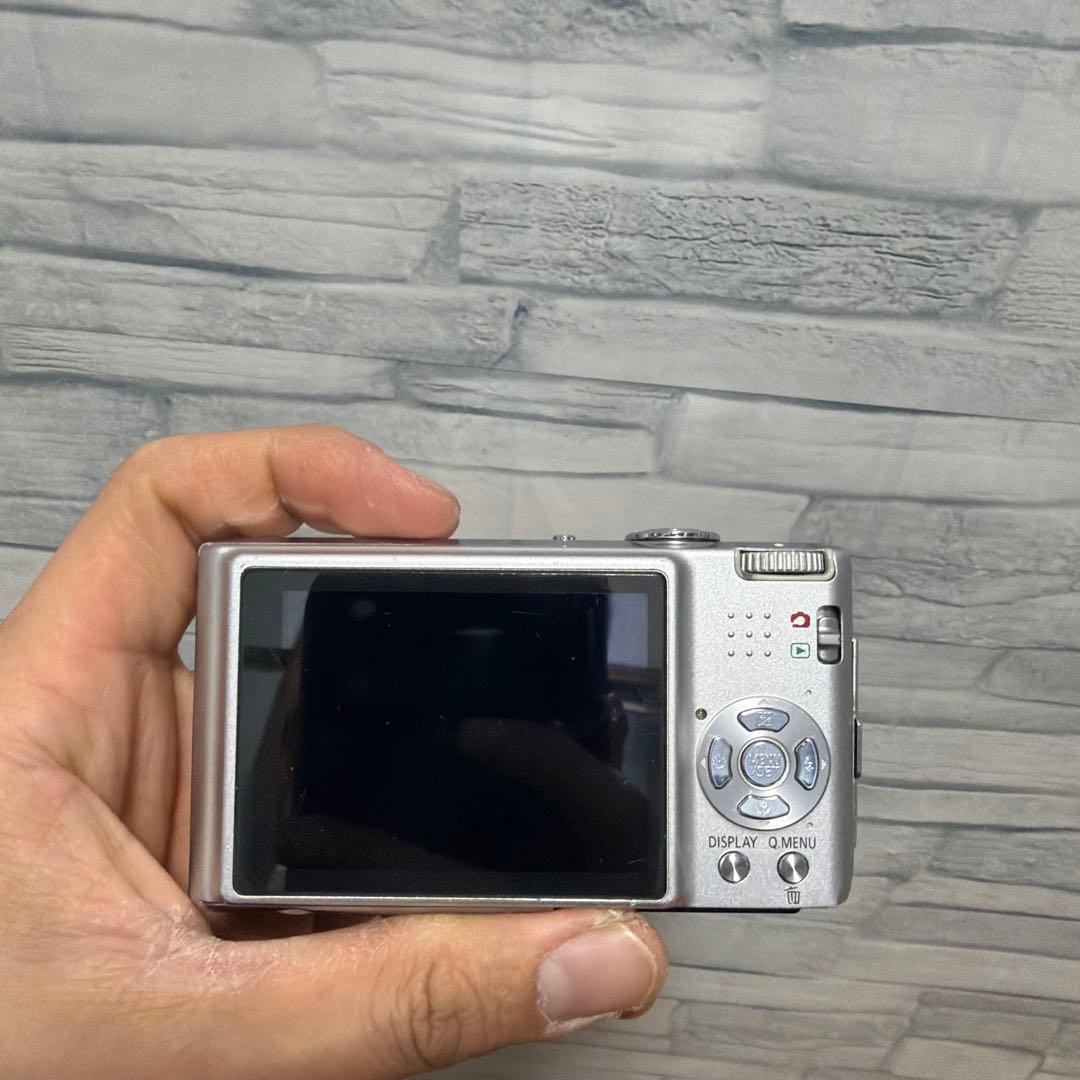 ジャンク LUMIX DMC-FX37 バッテリー付 充電器なし - メルカリ