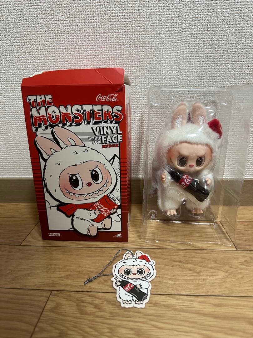 Coca-Cola THE MONSTERS VINYL CUTE FACE - メルカリ
