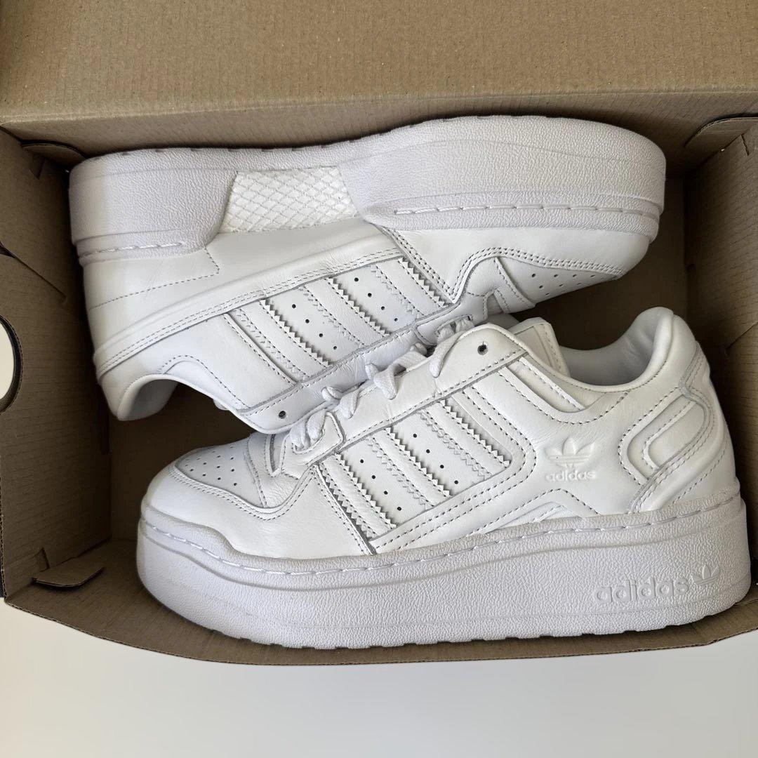 ☆奥ちゃん様専用【新品】adidas フォーラムXLG サイズ25.5cm - メルカリ