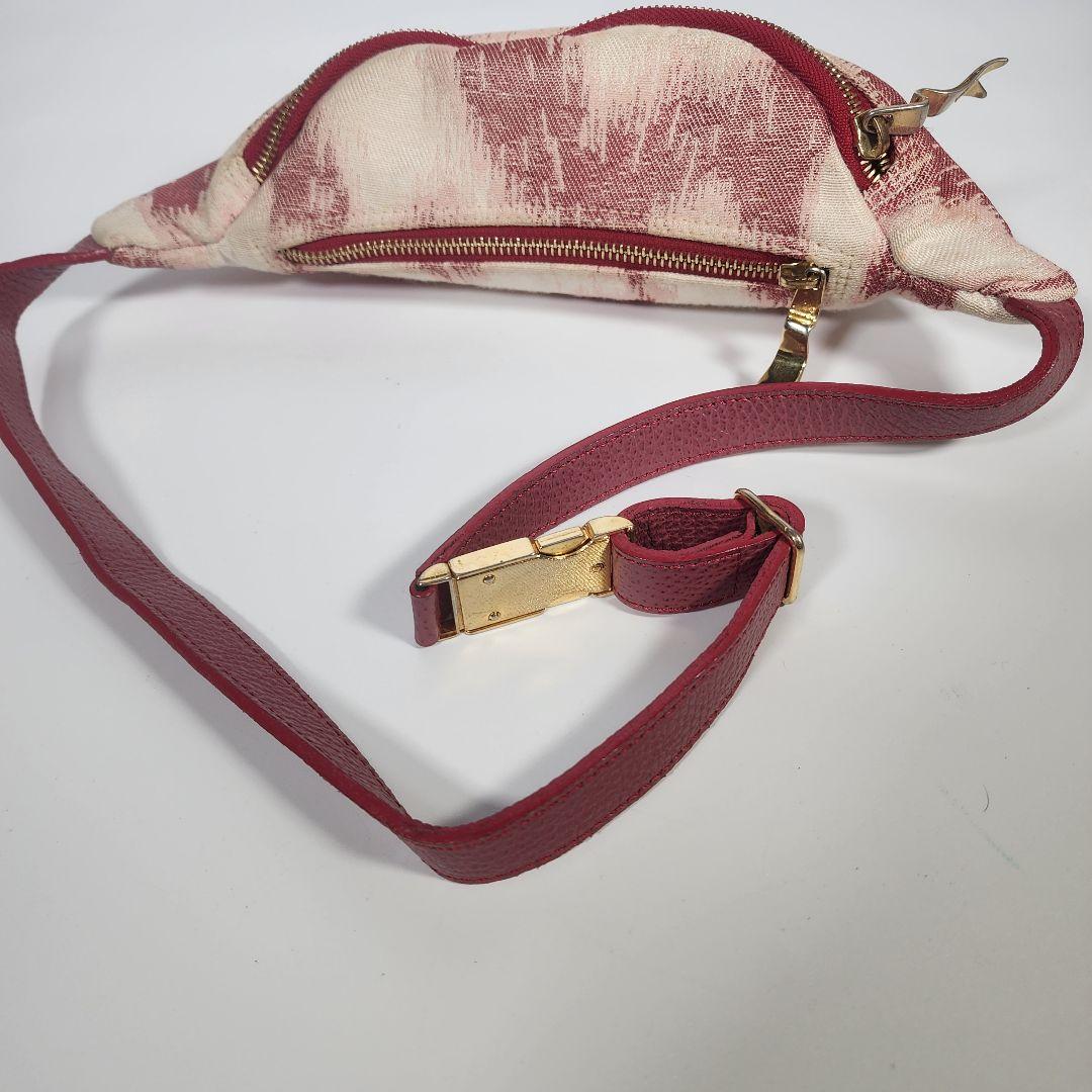 ヴィヴィアンウエストウッド ウエストポーチ レオパード ピンク