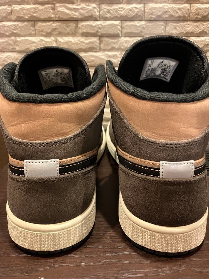 エアジョーダン1 MID SE