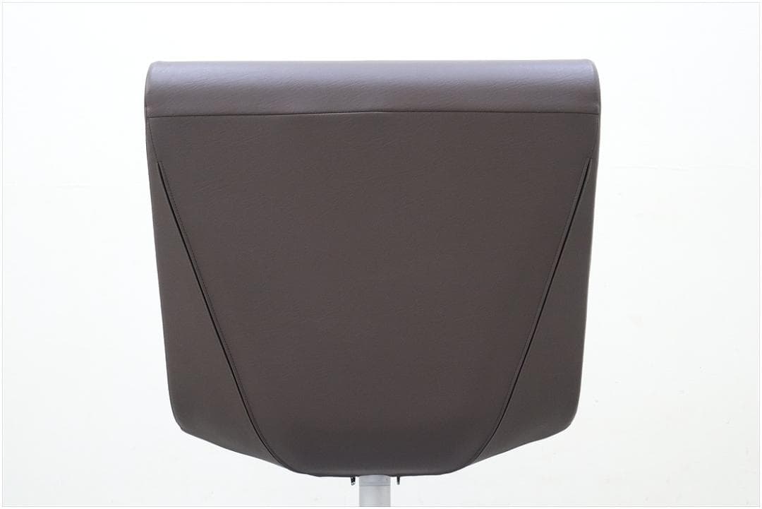 展示品 カッシーナ ブーメラン プリュス ラウンジ スウィベル チェア