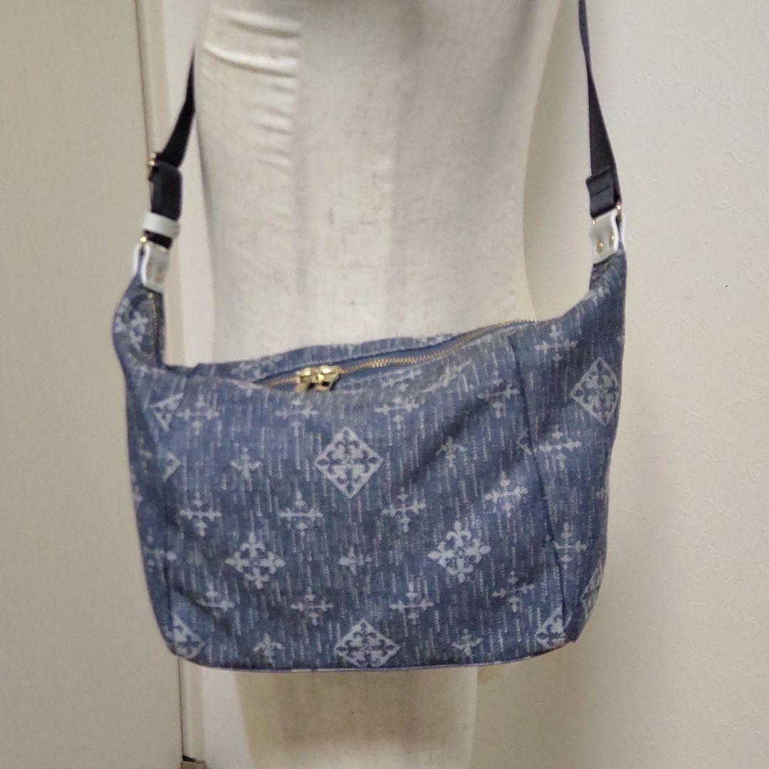 新品未使用 russet ラシットWEB限定 スリングバッグ デニムジャガード