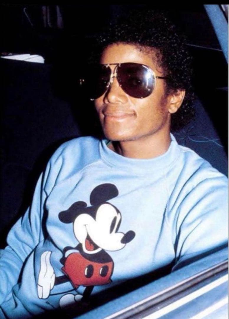 80sミッキーマウスプリント 白足 スウェット vintage 水色 短丈 - メルカリ