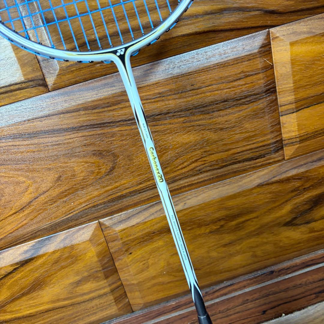 ヨネックス YONEX カーボネックス 20 CARBONEX20 超美品 - メルカリ