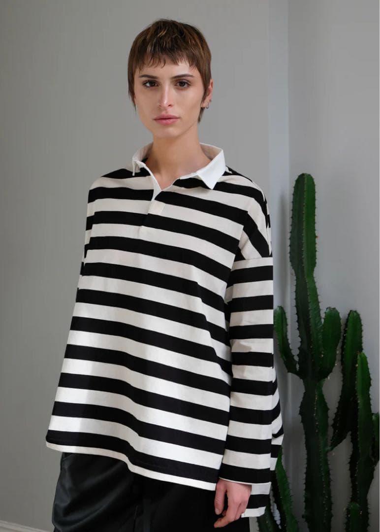 【美品 日本製】COGTHEBIGSMOKE 長袖ポロシャツ 白黒 ボーダー 3色展開】ボーダー 長袖 ポロシャツ ホワイト - 古着屋