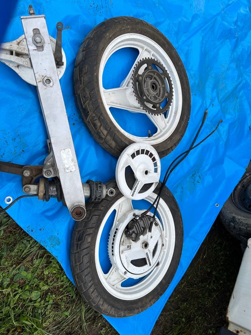 MC15 VT250FG スイングアーム ホイール サスペンション ブレーキ VT250FG(MC15) 17インチ化へ〜 | YG Factoryのまったり日記