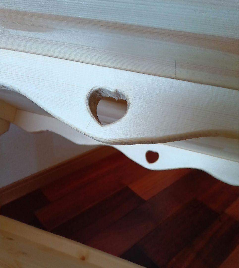 カントリー家具・楕円フリーテーブル（ハートのくり抜き）