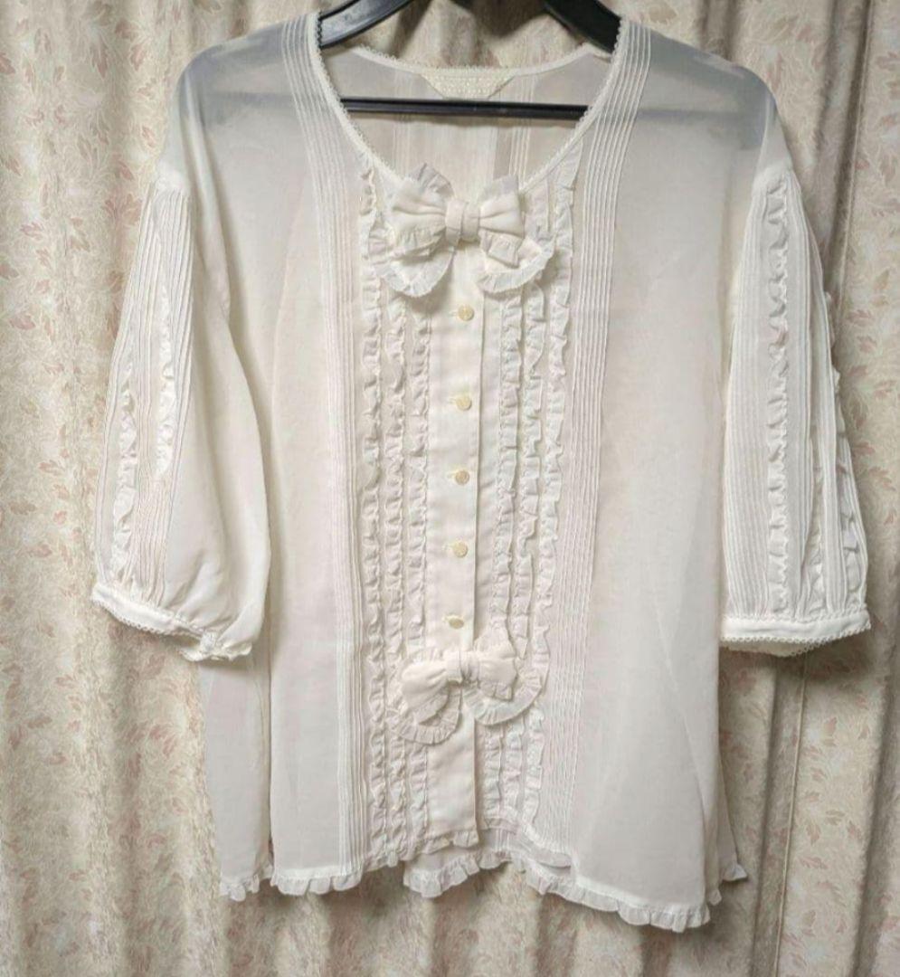 カネコイサオ ピンタックフリルシフォンブラウス ワンダフルワールド