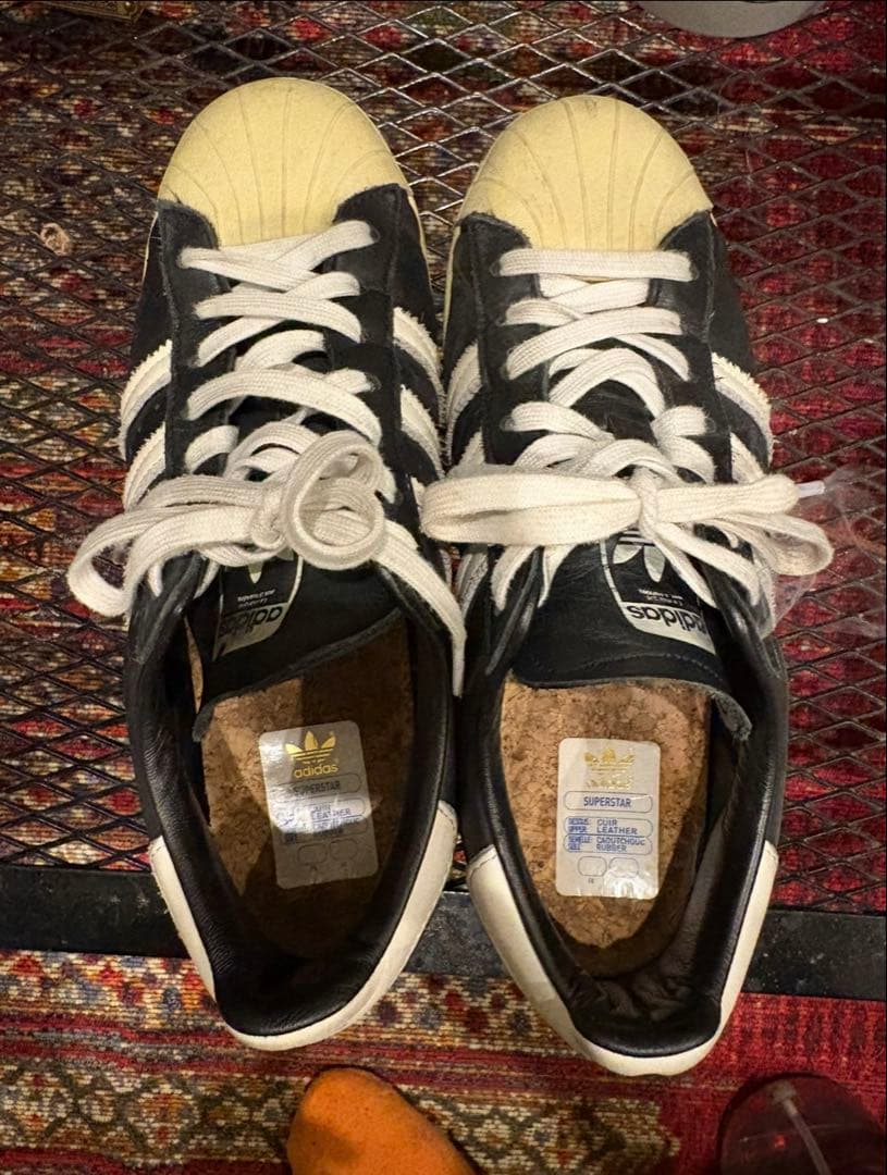 adidas スーパースター80s復刻