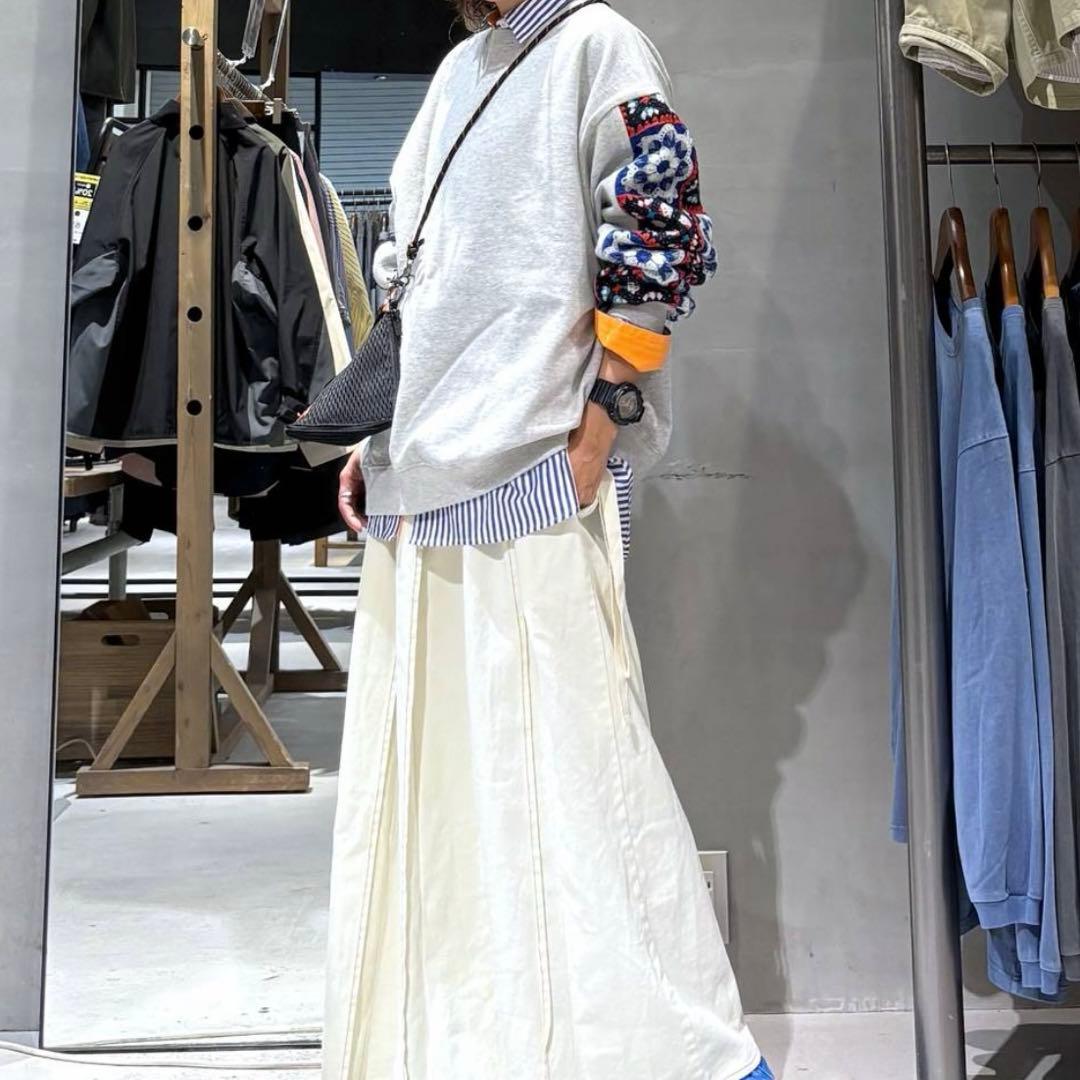 Niko and… クロシェコンビプルオーバー - メルカリ