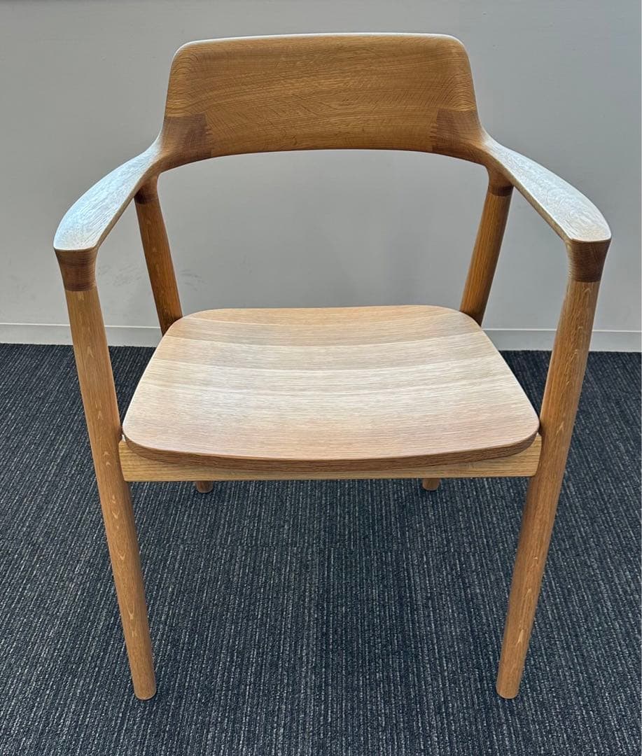 マダムカルピス マルニ木工 HIROSHIMA HIROSHIMA natural — 自然を受け入れたHIROSHIMAアームチェア【数量