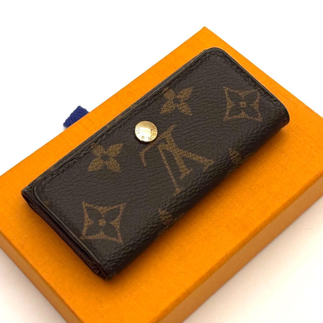 ⭐️新品同様レベル⭐️ルイヴィトン⭐️モノグラム⭐️ミュレティクレ⭐️4連キーケース⭐️