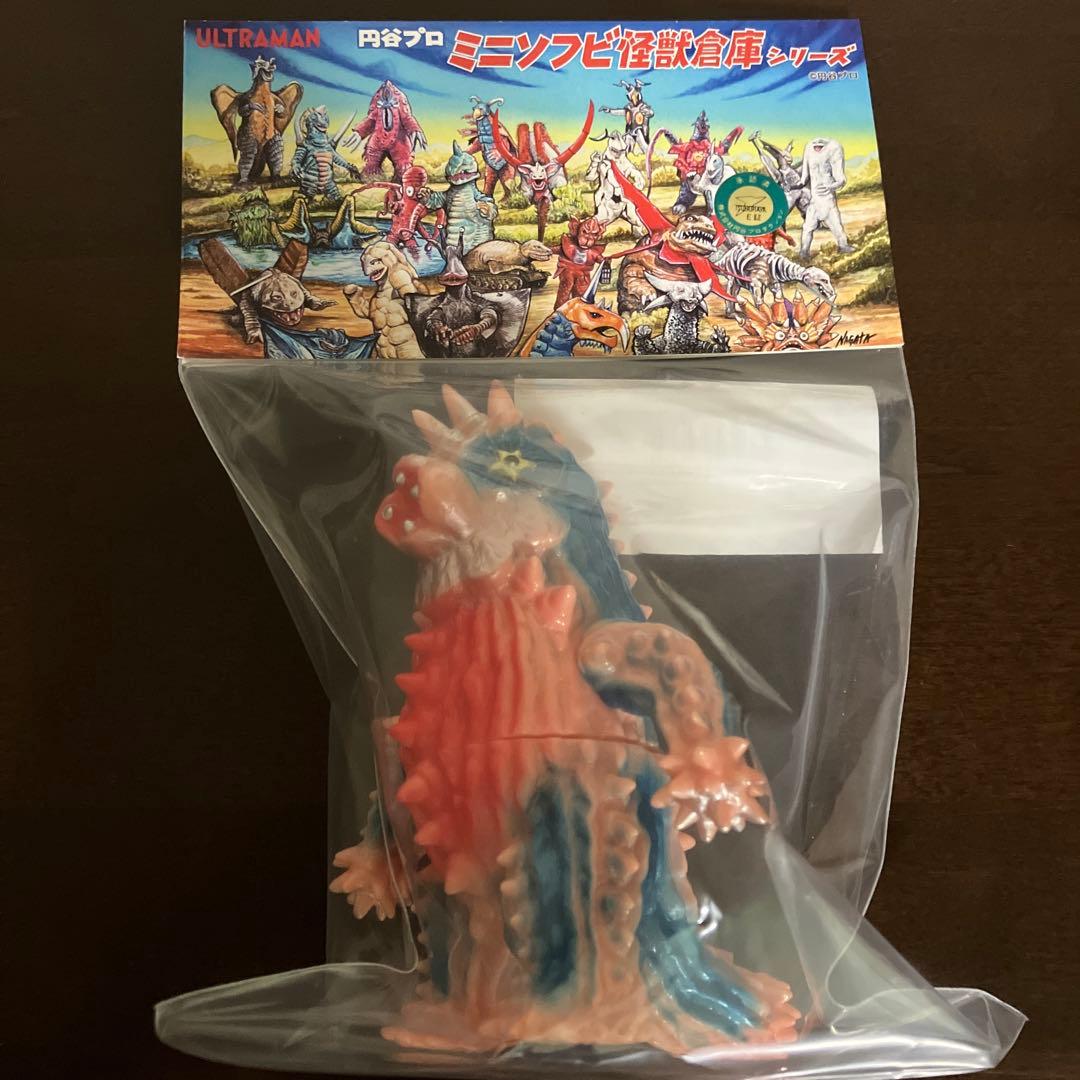 円谷プロ　ミニソフビ怪獣倉庫シリーズ　サボテンダー　マックストイ　maxtoy 円谷プロ ミニソフビ怪獣倉庫シリーズ サボテンダー マックストイ