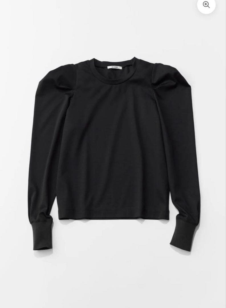 佐藤佳菜子SLOANE バブルのロンT ブラック - メルカリ